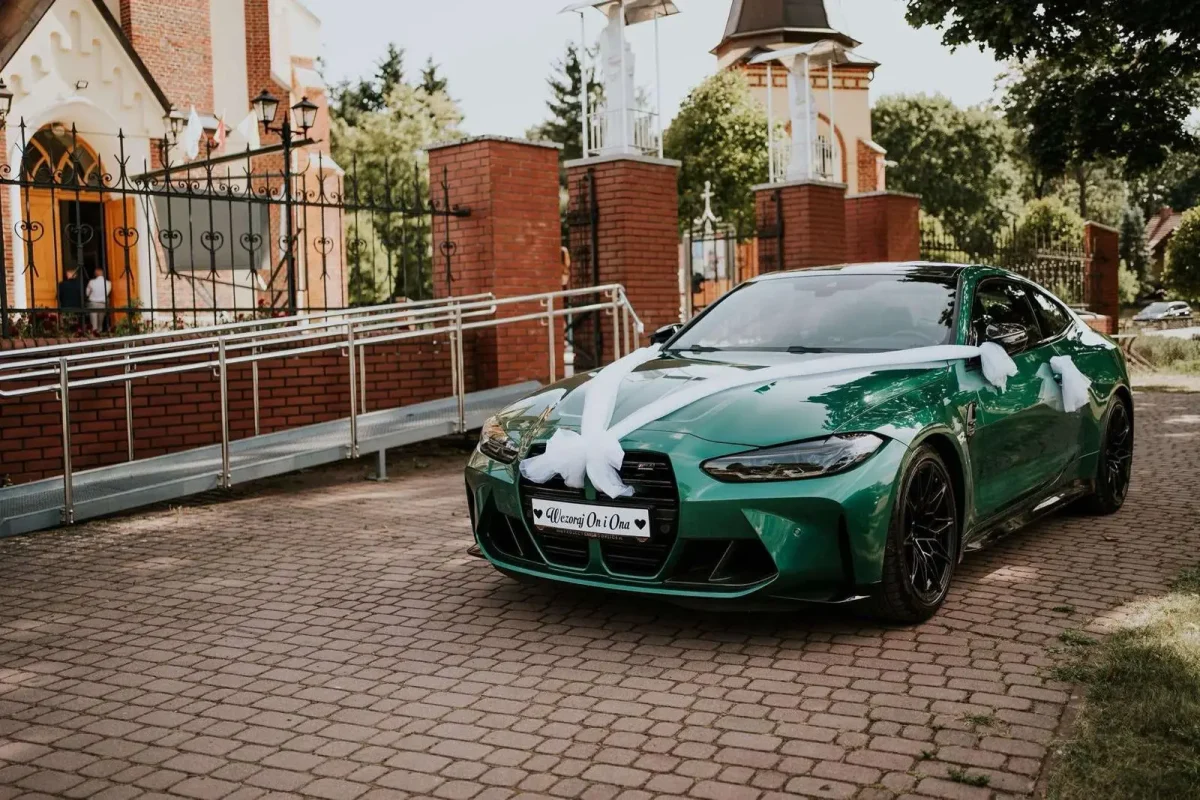 bmw-m4-wedding-1